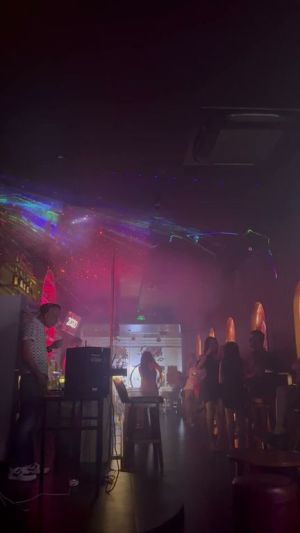 Moonlight Bar Saigon2.jpg