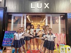 LUX Counter Bar & Karaoke19.jpg