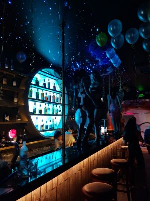 Moonlight Bar Saigon7.jpg