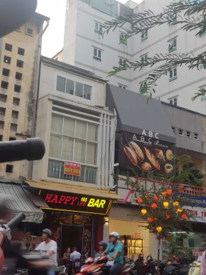 Happy Life Bar6.jpg