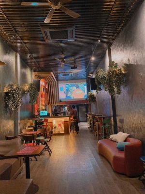 Happy Life Bar20.jpg