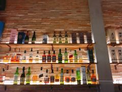 Hikari bar HCMC 星灯9.jpg