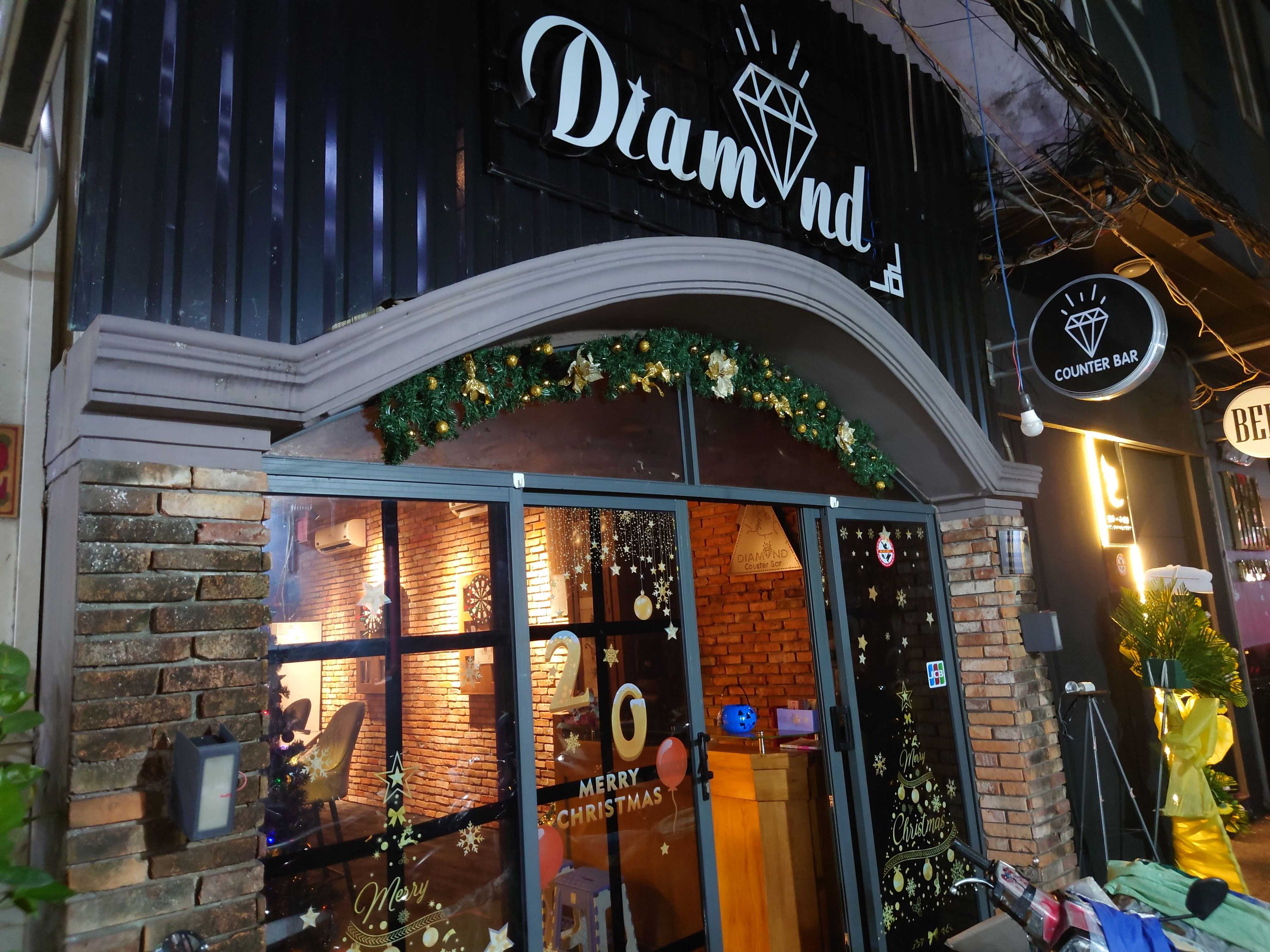 DIAMOND Counter Bar