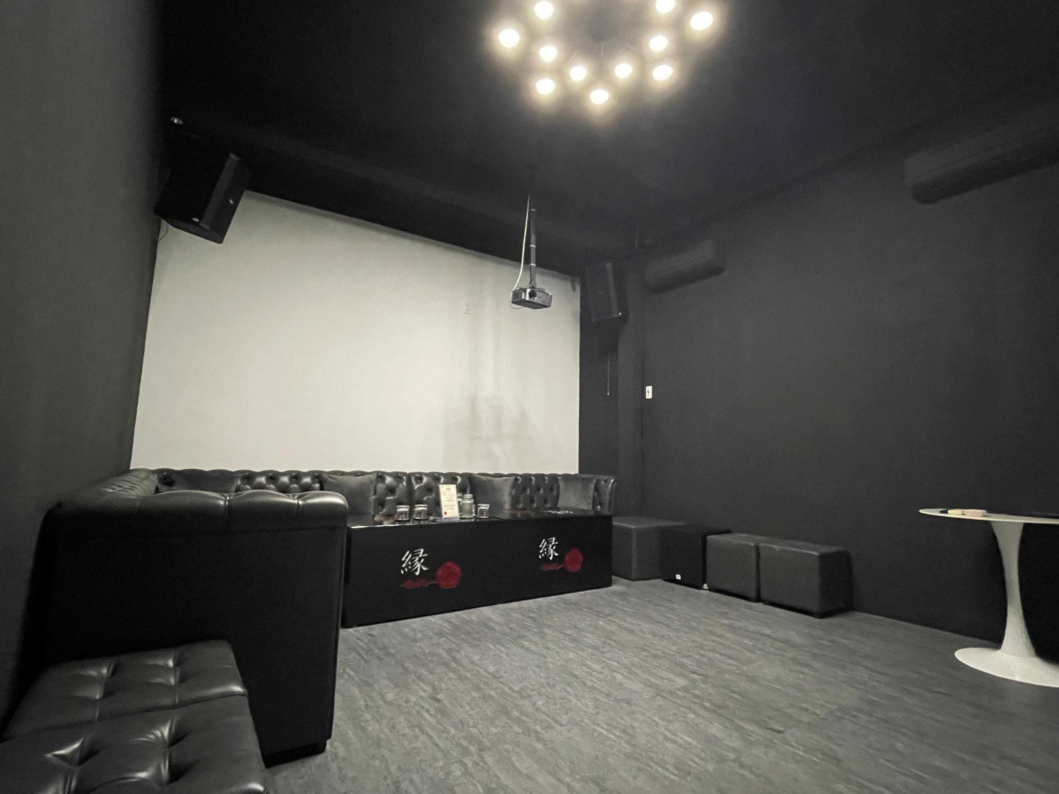Gallery image 11