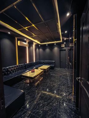 Gallery image 13